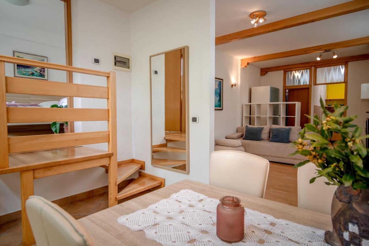 Hisa Taljat Apartment โมสต์ นา โซชิ ภายนอก รูปภาพ
